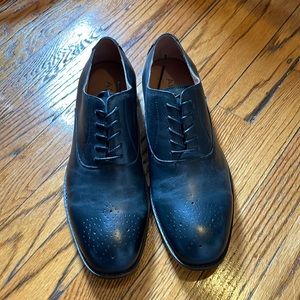 Aldo Mens Dress shoes. Worn once!